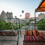 Hotel Matiana View Cave