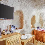 Hotel Matiana View Cave *