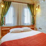 Hotel Matiana View Cave *