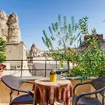 Matiana View Cave Hotel *