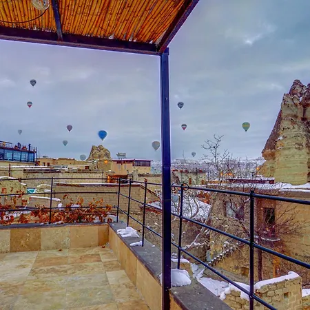 Hotel Matiana View Cave
