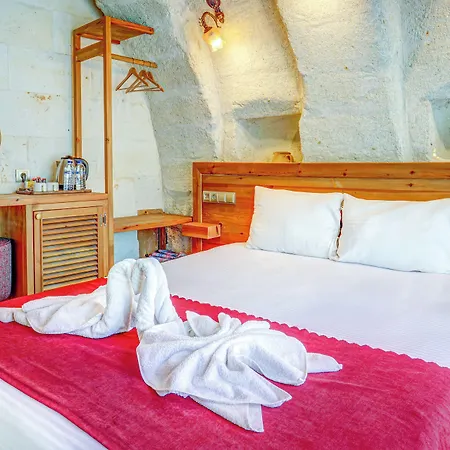 Hotel Matiana View Cave