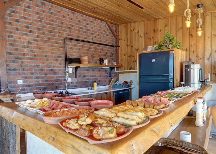 Matiana View Cave 호텔 *