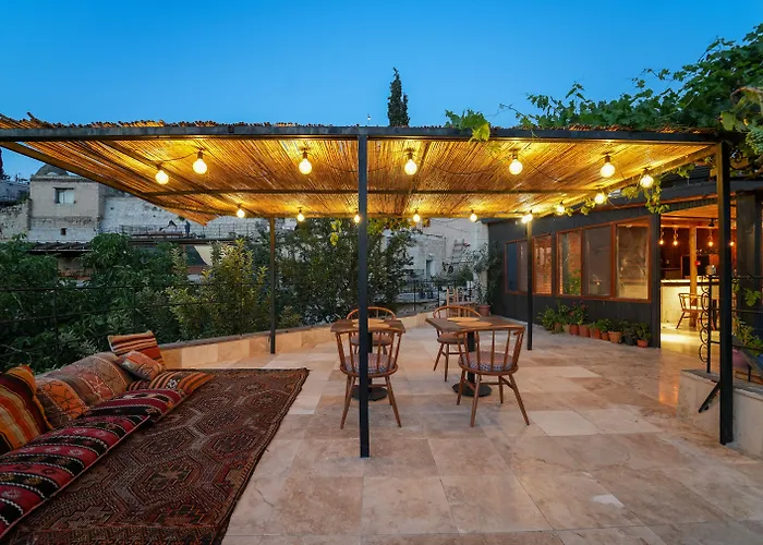 Matiana View Cave 호텔